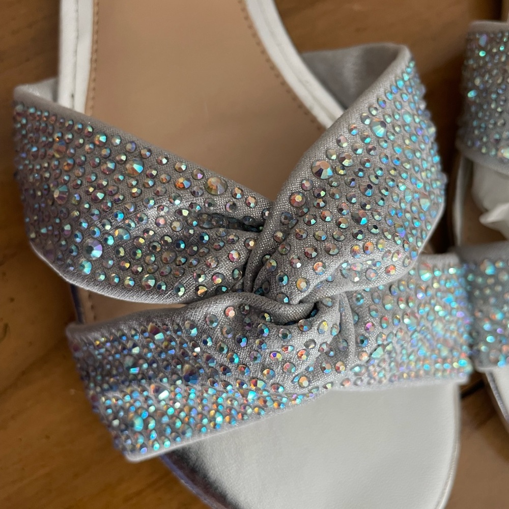 Beautiful Silver Stone All Occasion Sandals